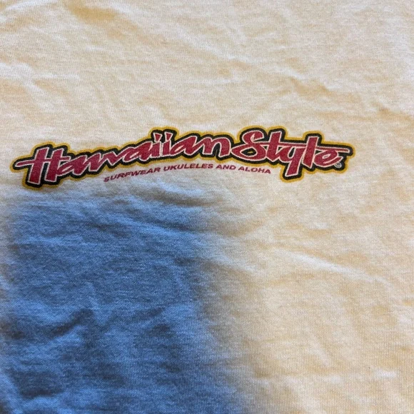 Hawaiian style shirt - Picture 4 of 6